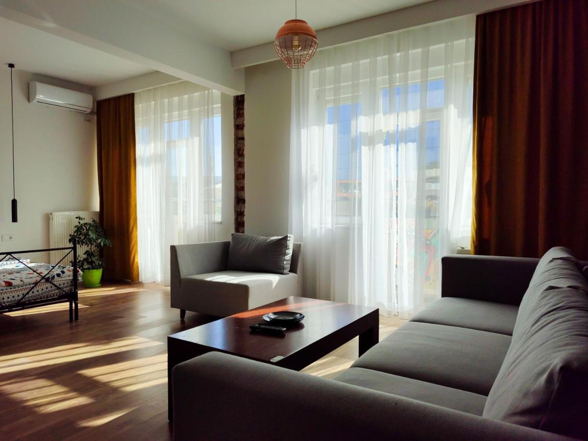 Apartamento Urban Cozy Retreat Pristina Exterior foto