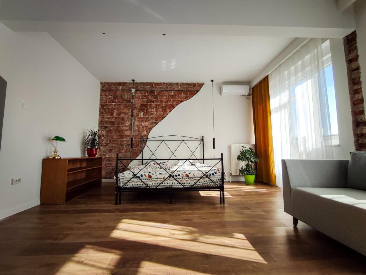 Apartamento Urban Cozy Retreat Pristina Exterior foto