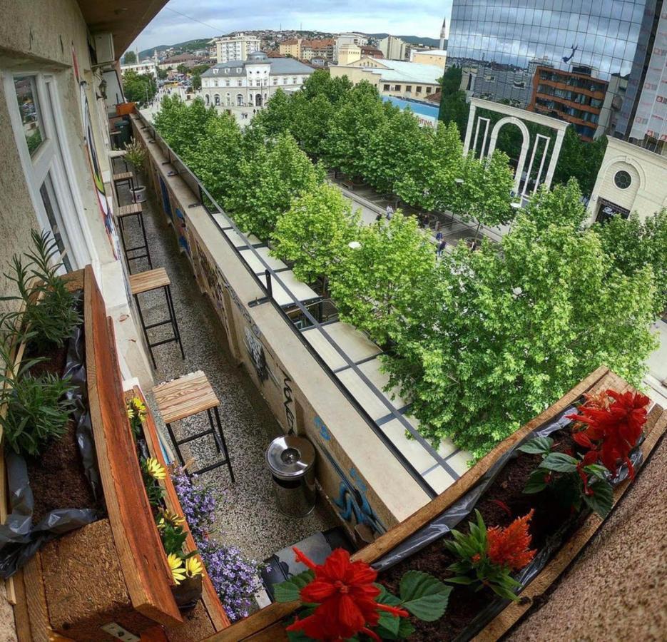 Apartamento Urban Cozy Retreat Pristina Exterior foto